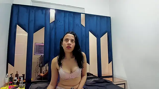 Perla_Jonhson_Rs's cam snapshot