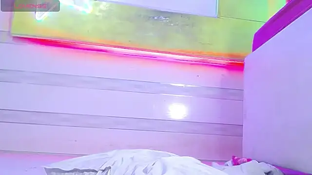 andy_staar live sex cam