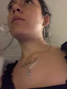 Alaska_euphoria's cam snapshot