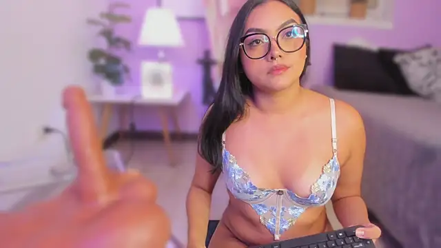 Ema_wett's cam snapshot