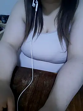 Madam-bezoul-'s cam snapshot