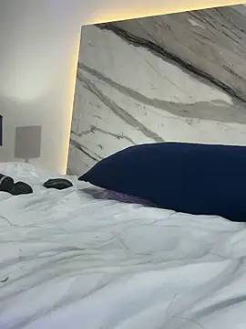 thamiina_'s cam snapshot