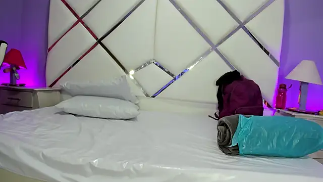 Ariana_Blaze1's cam snapshot