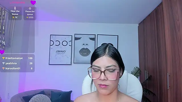 dafne_hills's cam snapshot