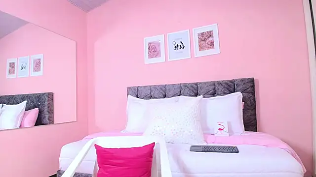 maddie_beauty's cam snapshot