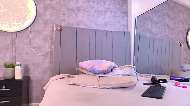 karla-ruiz's cam snapshot