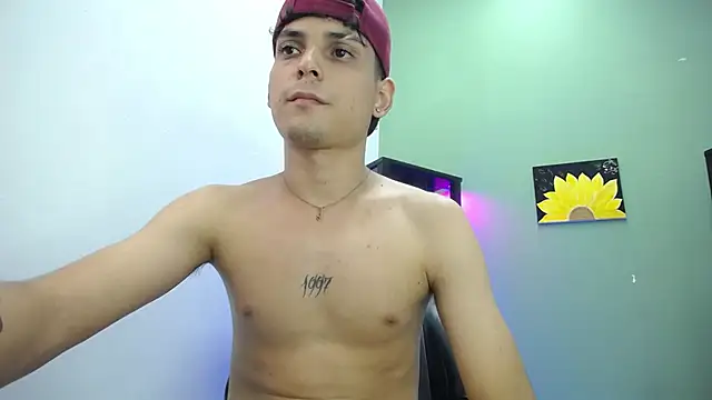 dilan_hott_'s cam snapshot