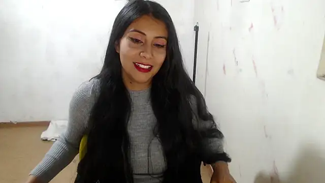 SexyDolly777's cam snapshot