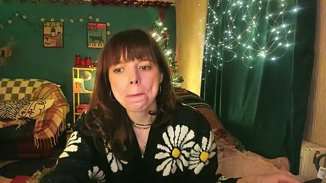 ClancyMorissey's cam snapshot