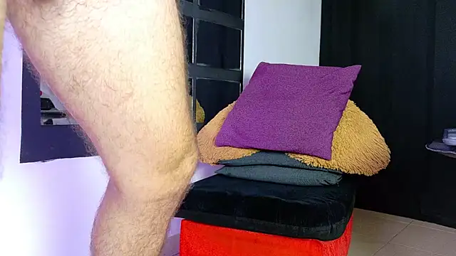 louis_bcasta1's cam snapshot