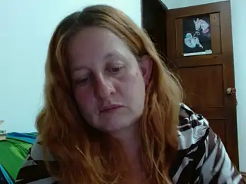 ViioletaMora live sex cam