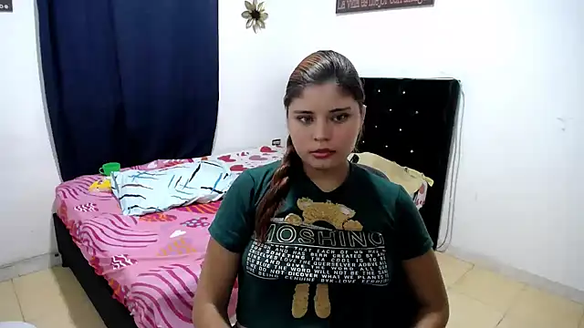 keilicita_tonny_18's cam snapshot