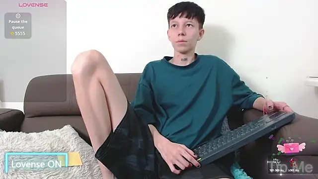 LiamBrown09's cam snapshot