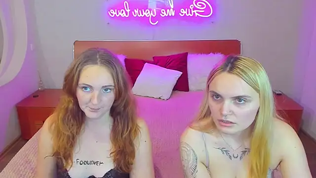 MagicEyess live sex cam