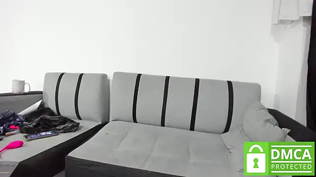 Sharloth_and_lilith's cam snapshot