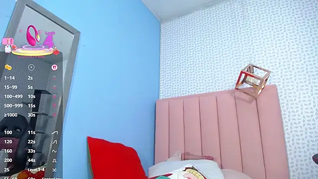 BIANCAROY1's cam snapshot