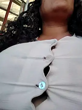 You-sexy-starr's cam snapshot