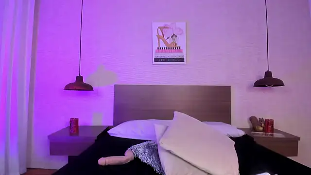 Katyrousee's cam snapshot