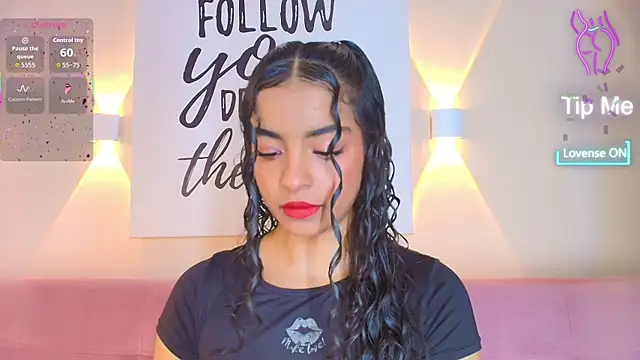 SunnyGilmoree's cam snapshot