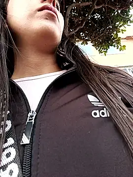 Bonny_Klote live sex cam