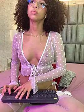 CamilaJohnston's cam snapshot