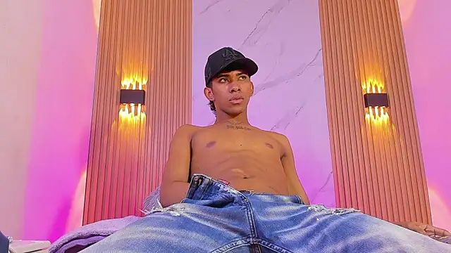 Ethan_thouse live sex cam