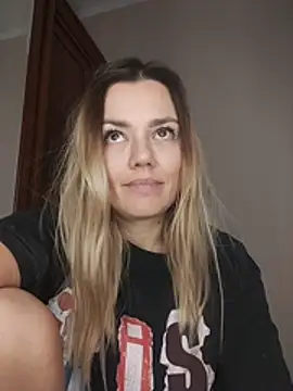 KrissSexi's cam snapshot