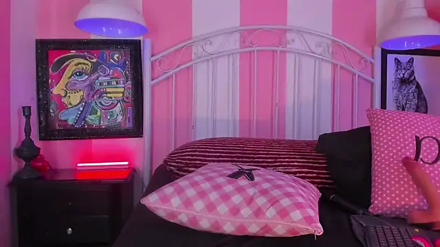 Liah_Grey8's cam snapshot