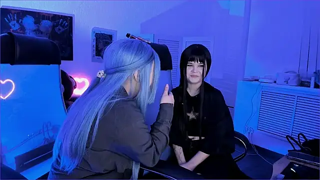 Elainebeness's cam snapshot