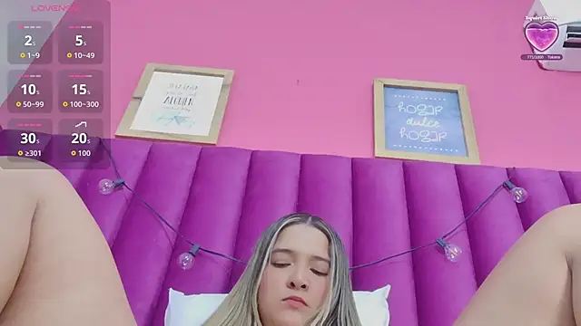 collegepawglovedaddy's cam snapshot