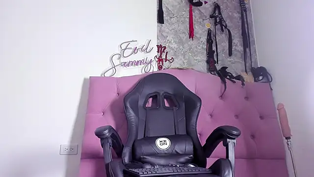 Evil_sammy's cam snapshot