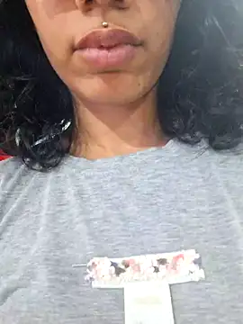 RavenShyfit's web cam