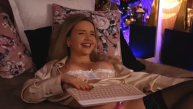 KatyaBelle's cam snapshot