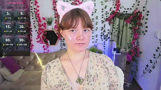 DreamyLuna's cam snapshot