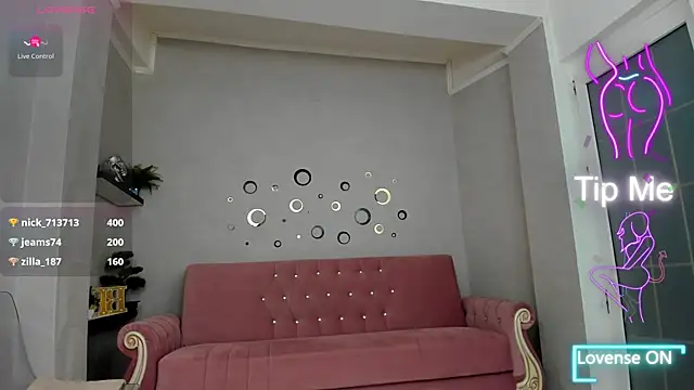 BelovedKhlloee's cam snapshot