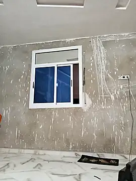 Rouzalinda's cam snapshot