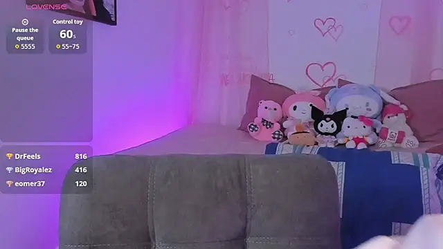 melody_suarez's cam snapshot