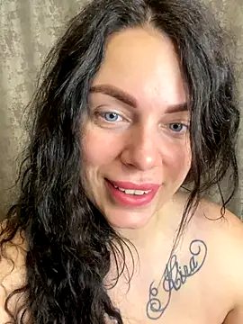 Lola_Hale's cam snapshot