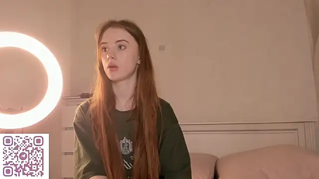 AmyForYouu's cam snapshot