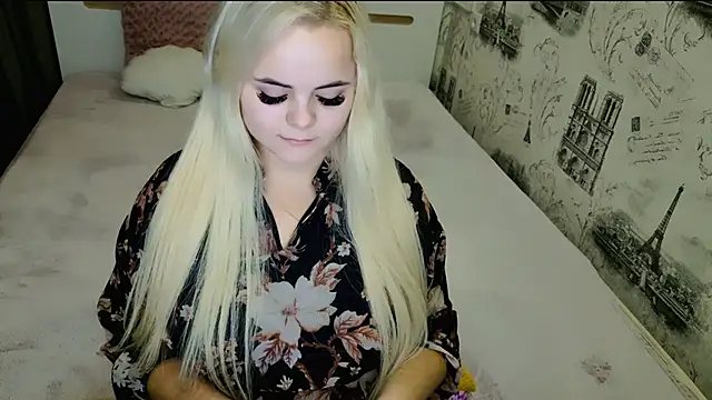 lovely-eyes's cam snapshot