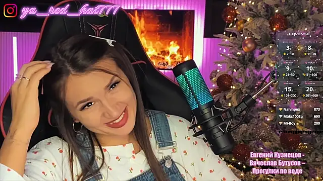 -RED_HAT-'s cam snapshot