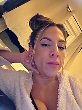 Miss_J888's cam snapshot