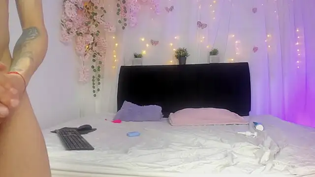 Bonny_and_carrot's cam snapshot