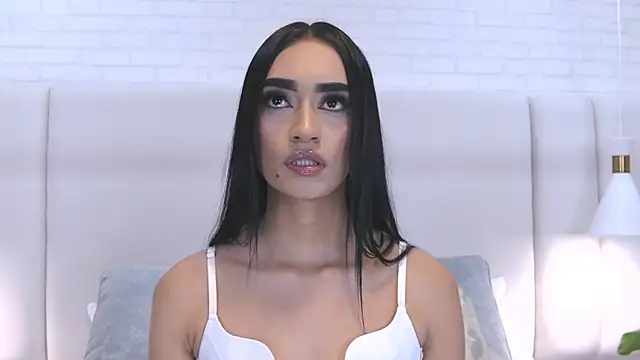 Sophie_DearGB's web cam