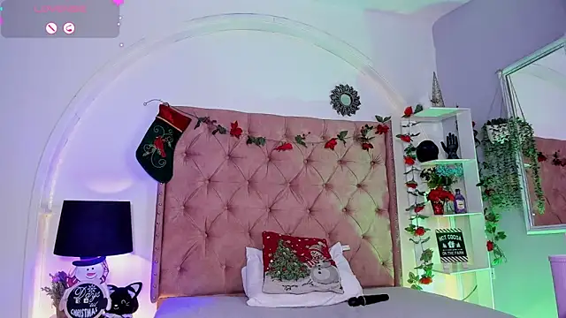 LadyAvalon's cam snapshot