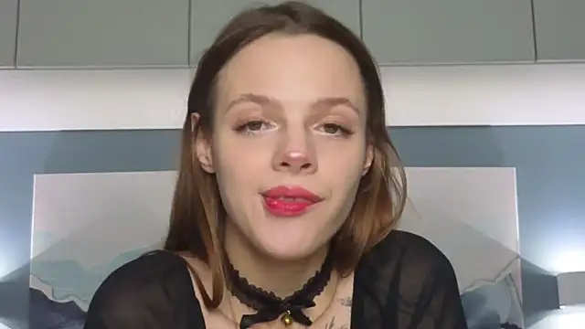 AliceDelaney's cam snapshot