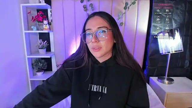 Bonnali_lune's cam snapshot