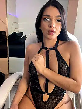 catalina_garciaa's cam snapshot