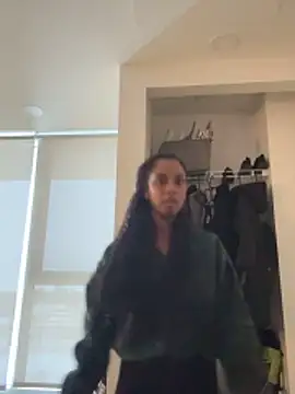 Your_Paris's cam snapshot