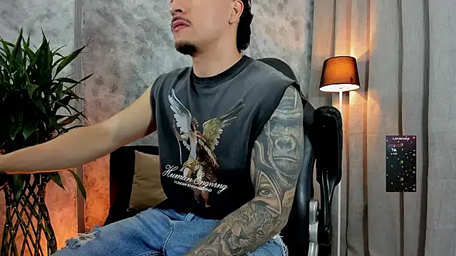 boyc022_'s cam snapshot